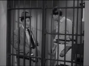 Uncle Bozzo's Visit - The Abbott and Costello Show, season 2 - Lou Costello in jail with Uncl Bozzo