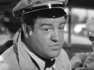 Lou Costello in "Hold That Ghost"