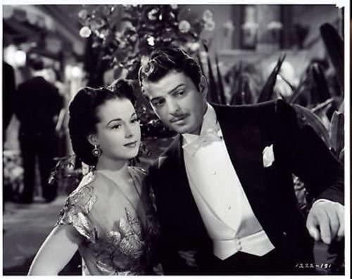 Kathryn Grayson and John Carroll - songbirds and the romantic couple in "Rio Rita"