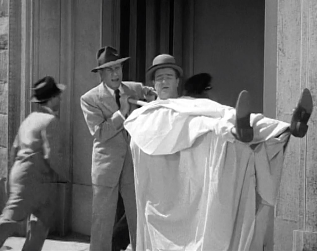 Clown bit - Abbott and Costello leaving the bank in a clownish "gurney"