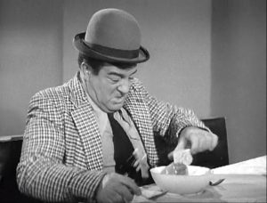 The oyster in the oyster stew gets the better of Lou Costello in "Hungry"