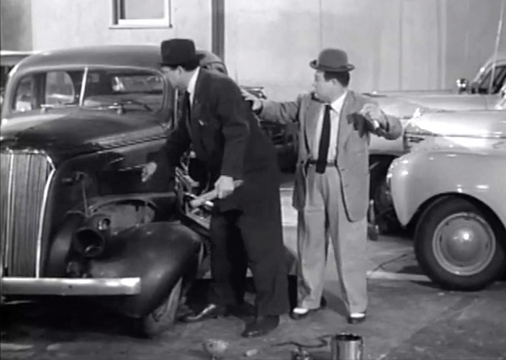 Friendly Fields destroying Lou Costello's car in "Amnesia"