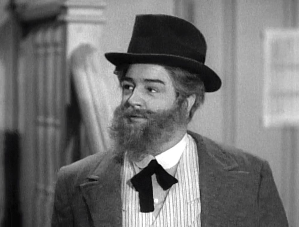 Lou Costello as the titular Uncle from New Jersey