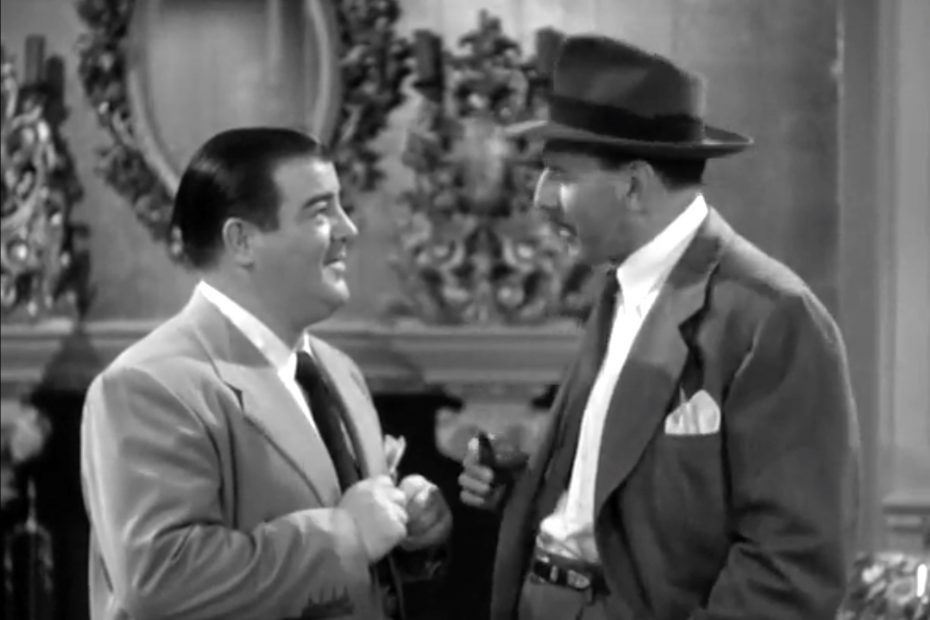 Sid Fields interviews Lou Costello - from Mexican Hayride, where Sid Fields is a reporter, interviewing Lou Costello. But won't let him get a word in!