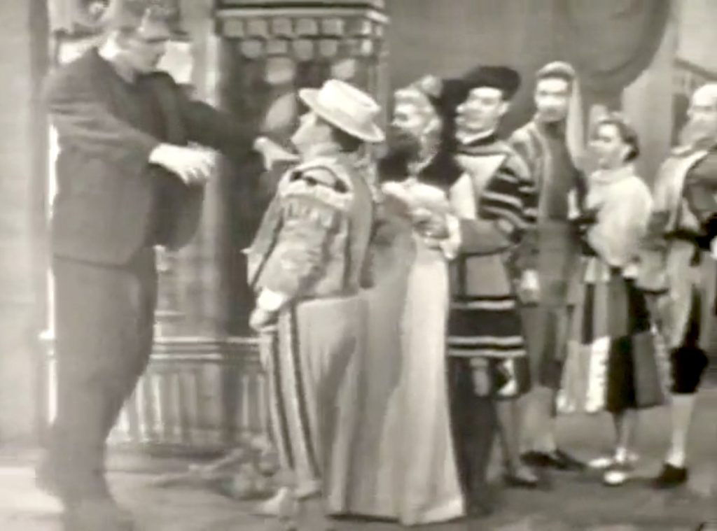 Frankenstein (Lon Chaney Jr.) shows up for the Don Juan Costello sketch! And dances with Lou!